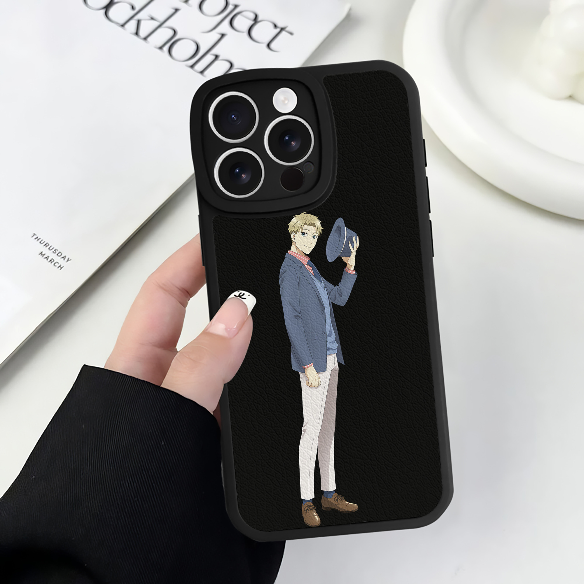 （画像用） SPY×FAMILY间谍家家酒 【iPhone 16シリーズ対応】シリコンスマホケース（レザー調） 材質：シリコン